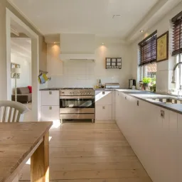 Kitchen & Bath